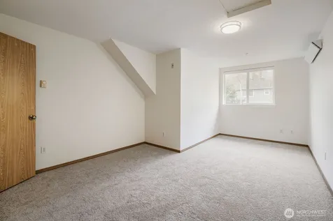 7710 Chicago Court S Seattle WA 98118