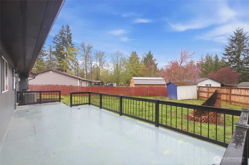 12205 58th Avenue E Puyallup WA 98373