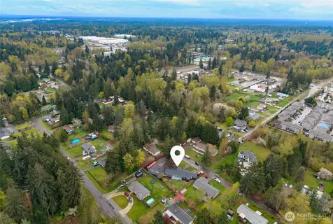12205 58th Avenue E Puyallup WA 98373