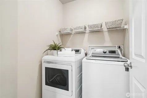 111 Nellis Road Bothell WA 98012