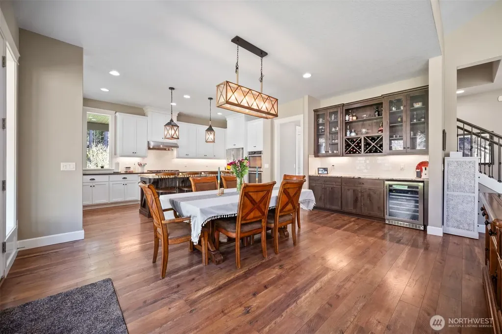 411 Five Peaks Drive Kalama WA 98625