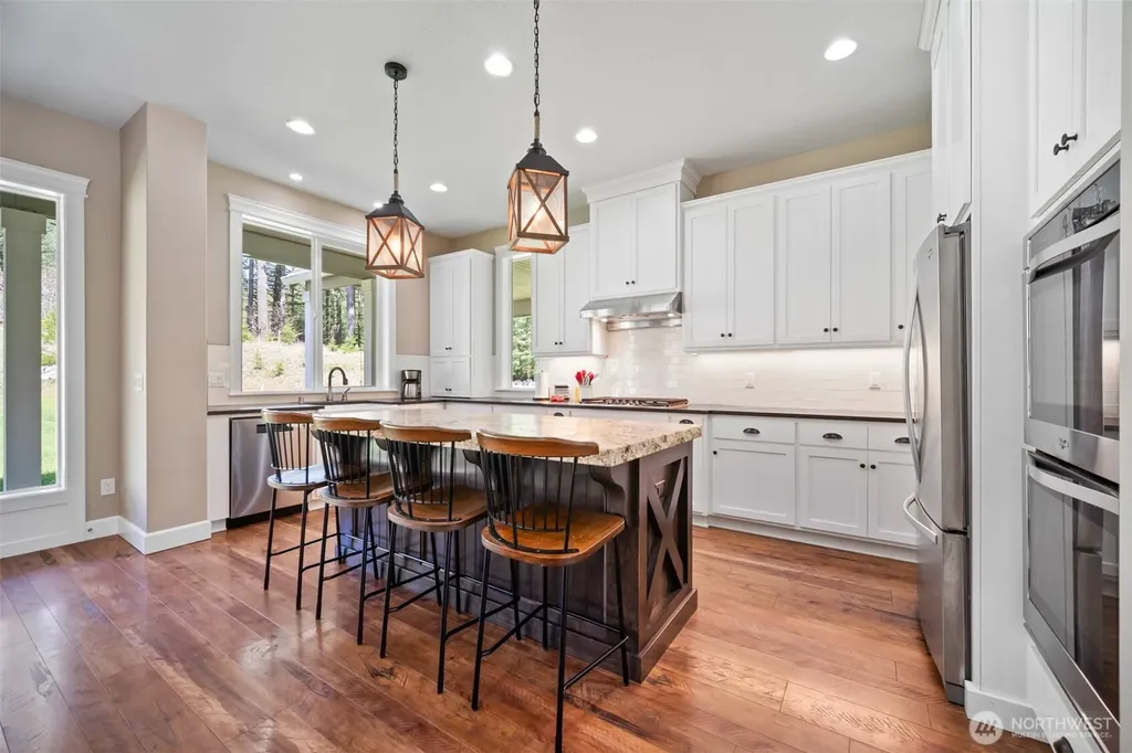 411 Five Peaks Drive Kalama WA 98625