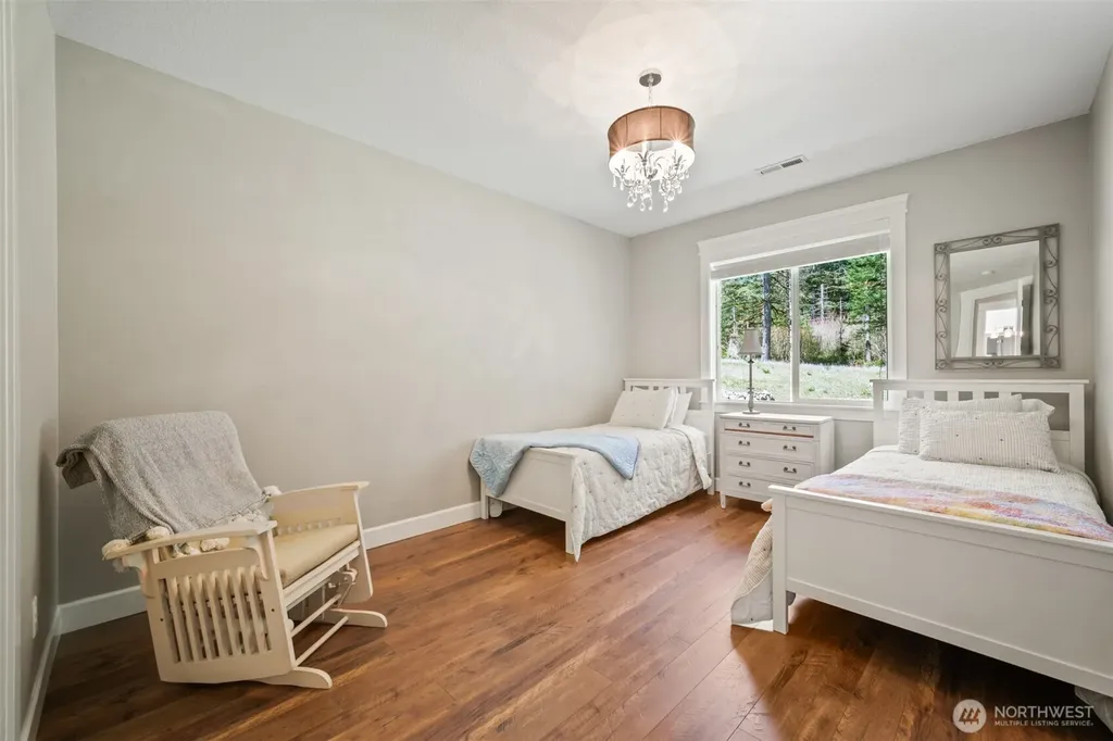 411 Five Peaks Drive Kalama WA 98625