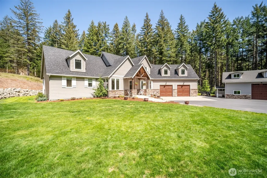 411 Five Peaks Drive Kalama WA 98625