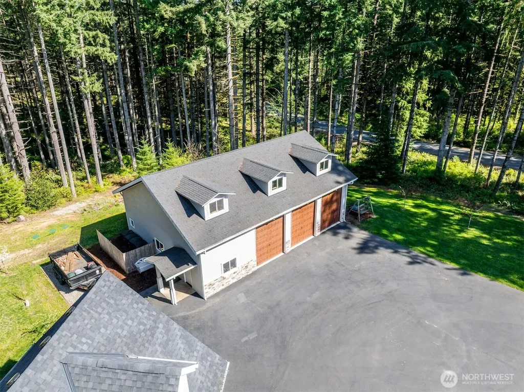 411 Five Peaks Drive Kalama WA 98625