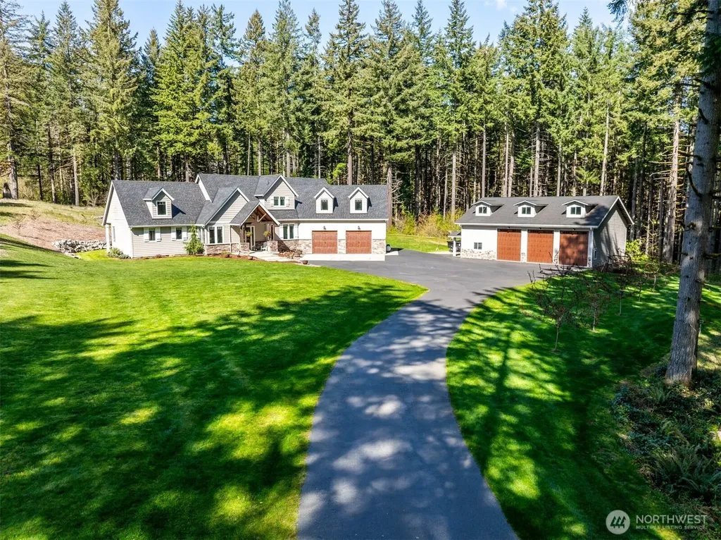 411 Five Peaks Drive Kalama WA 98625