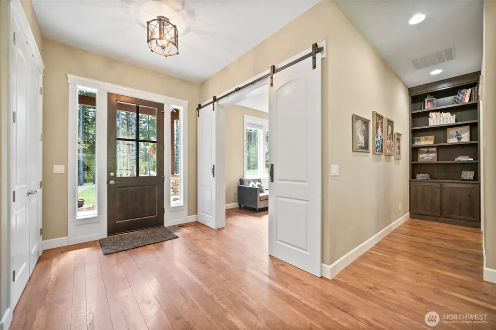 411 Five Peaks Drive Kalama WA 98625