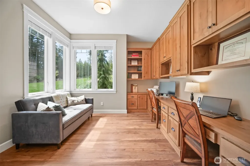 411 Five Peaks Drive Kalama WA 98625