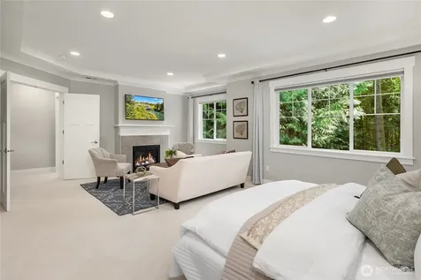 7817 NE Ledgestone Loop Bainbridge Island WA 98110