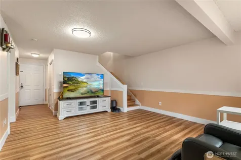 19203 40th Avenue W Lynnwood WA 98036
