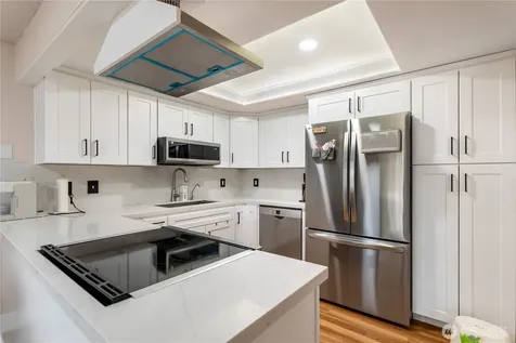 19203 40th Avenue W Lynnwood WA 98036