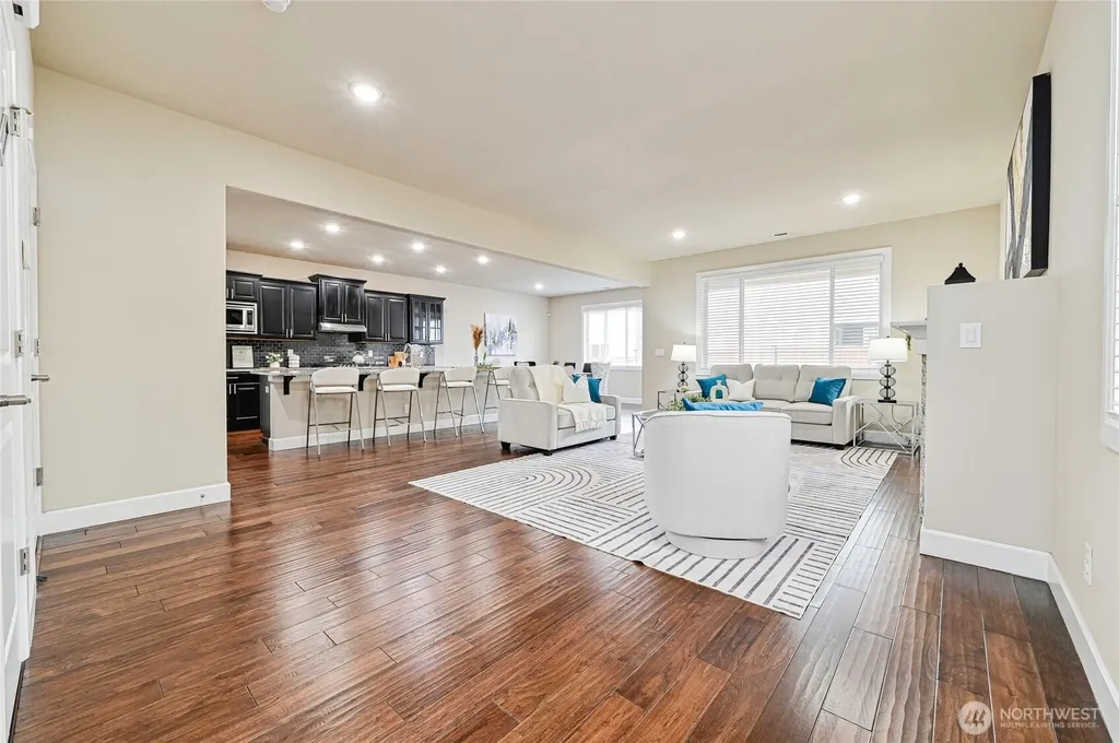 17312 40th Avenue SE Bothell WA 98012
