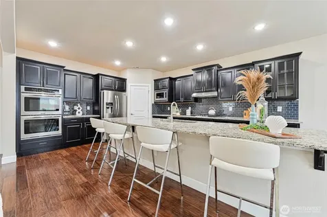 17312 40th Avenue SE Bothell WA 98012