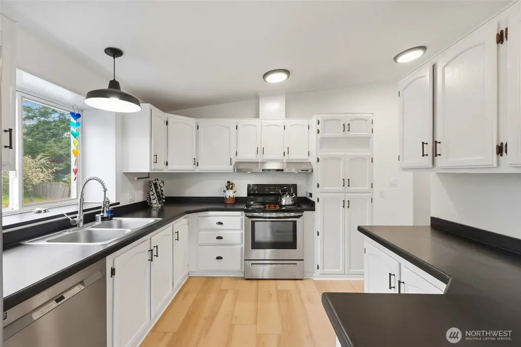 7731 Cedar Place SE Snoqualmie WA 98065