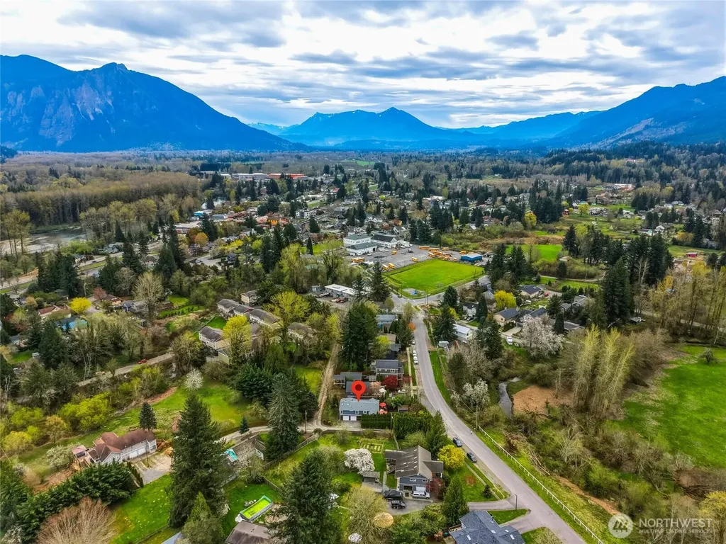 7731 Cedar Place SE Snoqualmie WA 98065