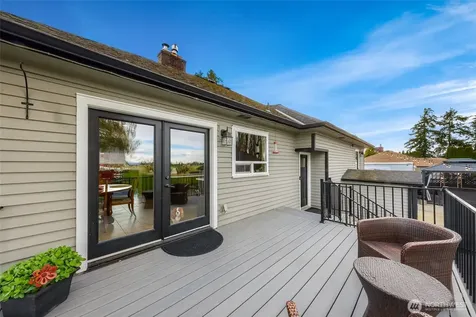 17645 Mclean Road Mount Vernon WA 98273