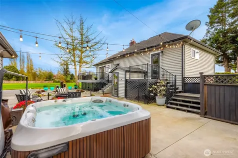17645 Mclean Road Mount Vernon WA 98273