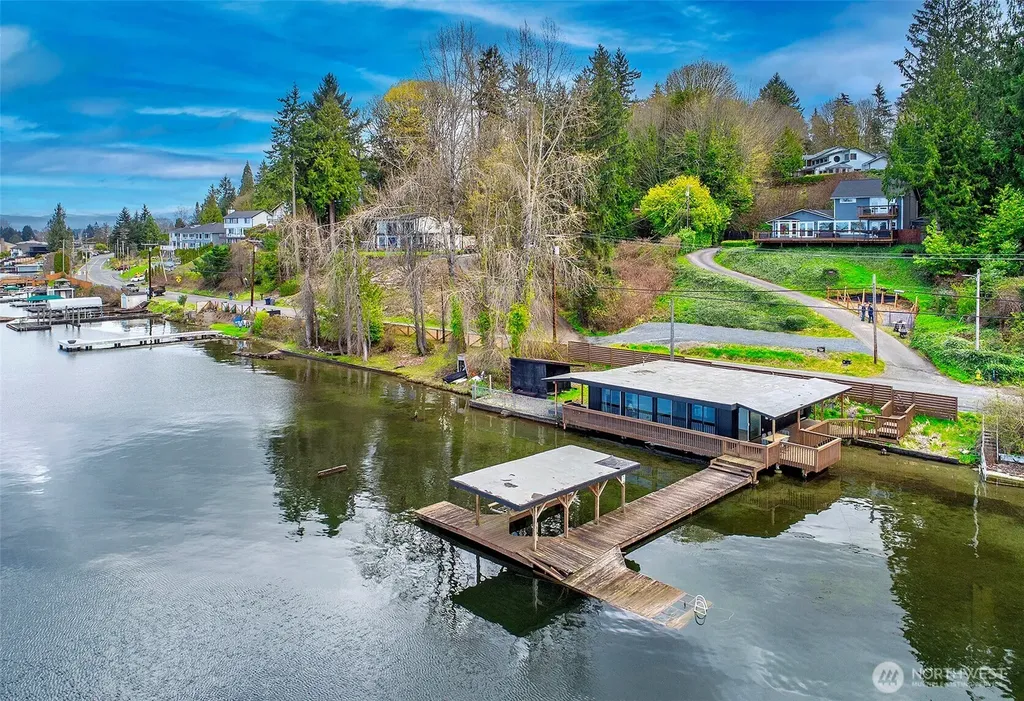 108 E Lake Stevens Road Lake Stevens WA 98258