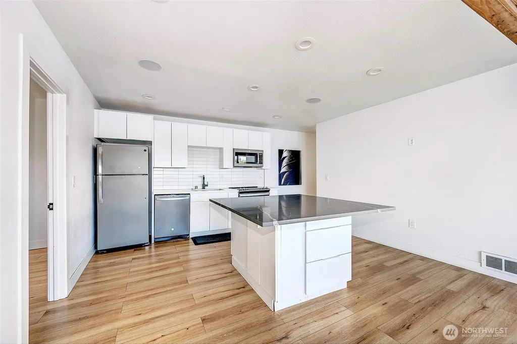 108 E Lake Stevens Road Lake Stevens WA 98258