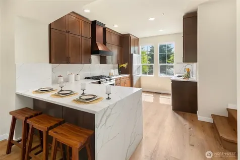 5390 237th Terrace SE Issaquah WA 98029