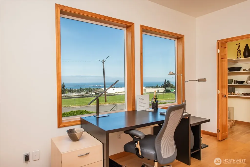 3109 S City Lights Place Port Angeles WA 98362