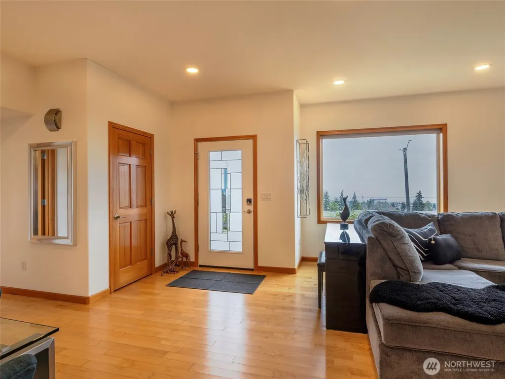 3109 S City Lights Place Port Angeles WA 98362