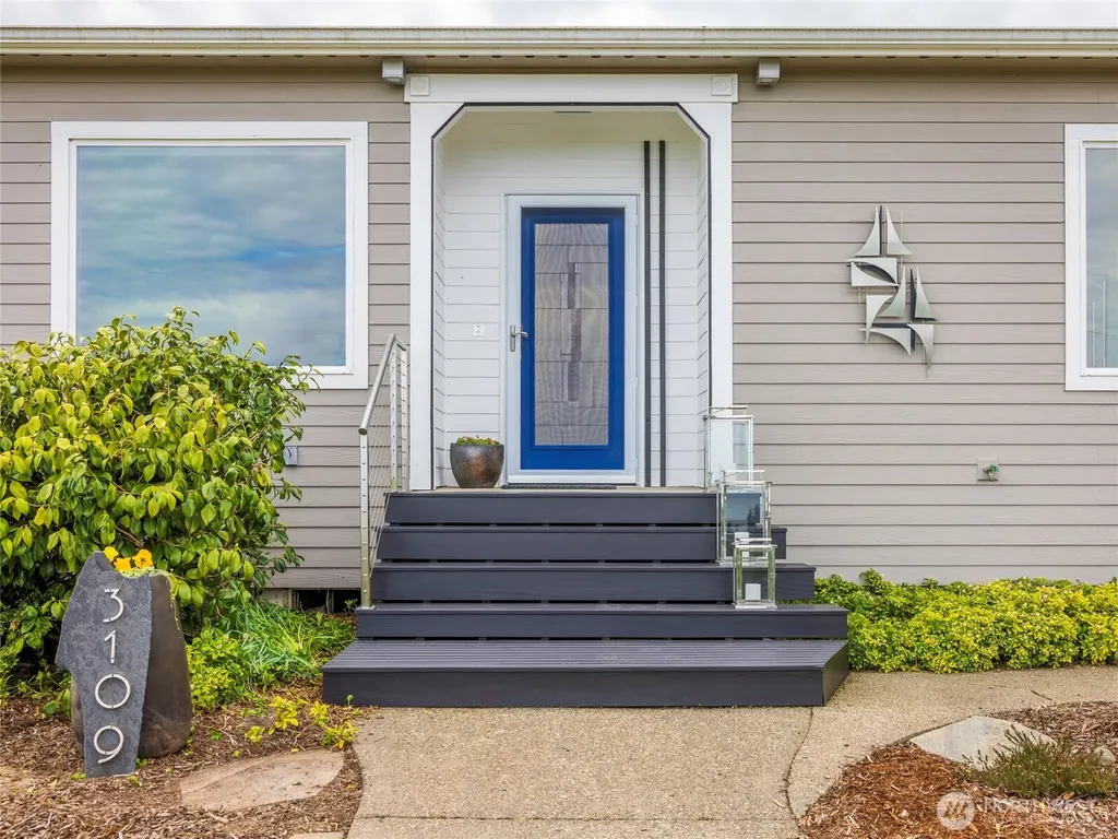 3109 S City Lights Place Port Angeles WA 98362
