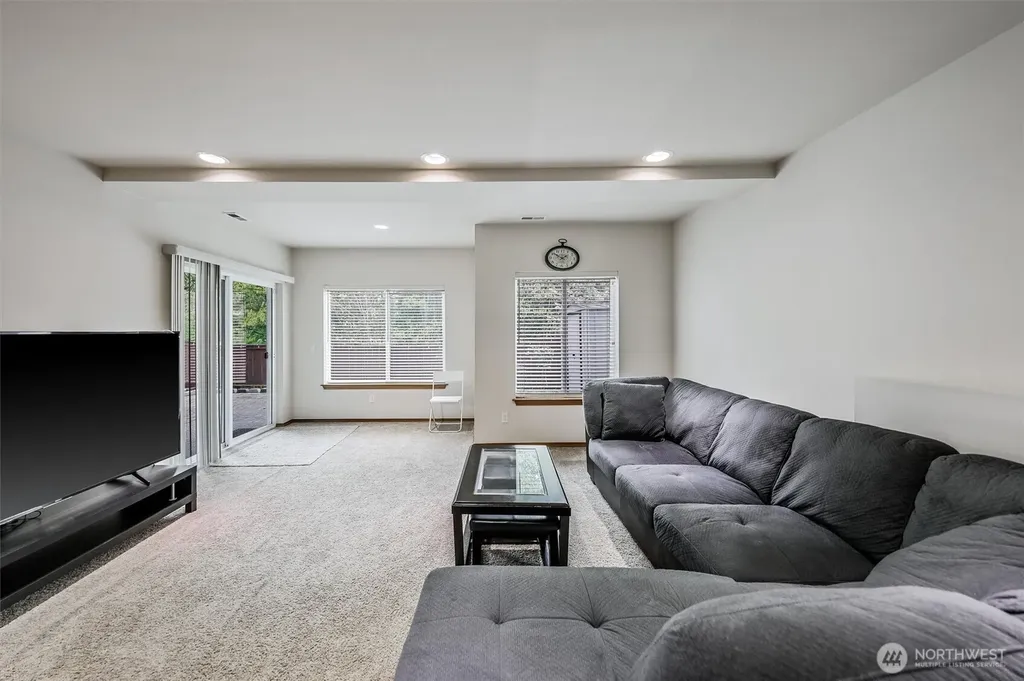 29524 63rd Court S Auburn WA 98001