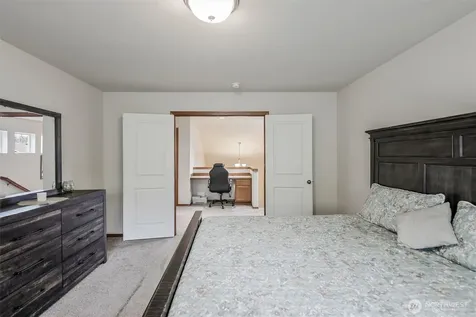 29524 63rd Court S Auburn WA 98001