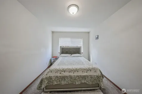 29524 63rd Court S Auburn WA 98001