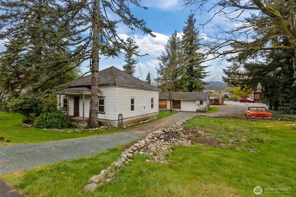 413 Croft Avenue Gold Bar WA 98251