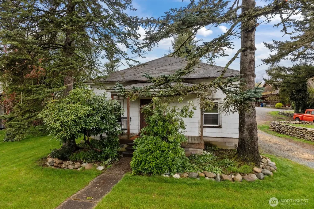 413 Croft Avenue Gold Bar WA 98251