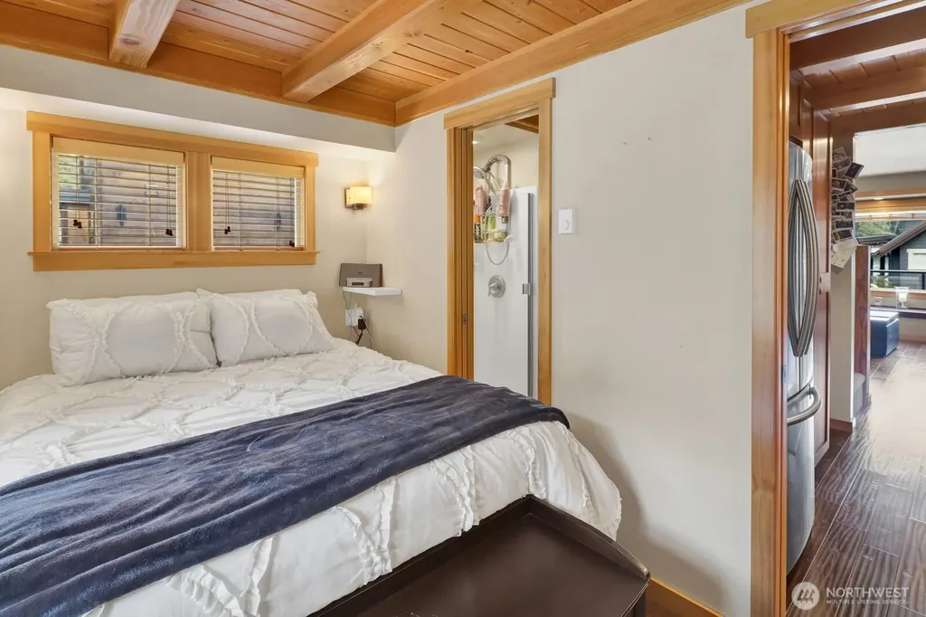 990 S Lake Whatcom Sedro Woolley WA 98284