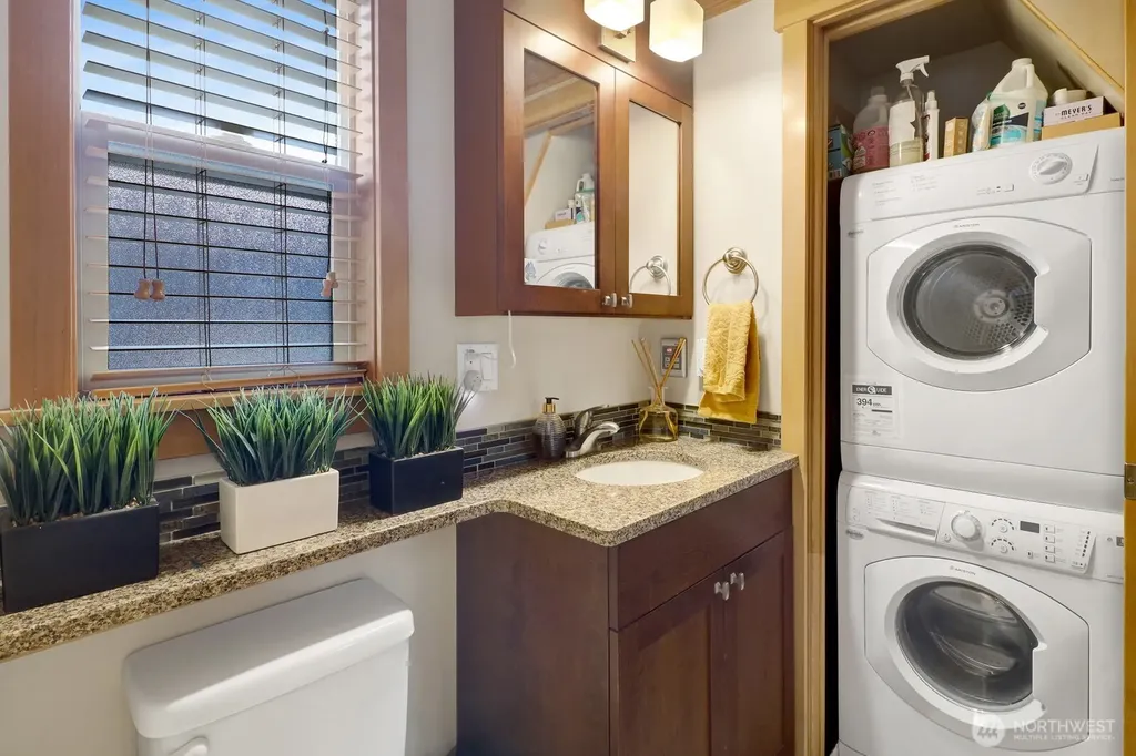 990 S Lake Whatcom Sedro Woolley WA 98284