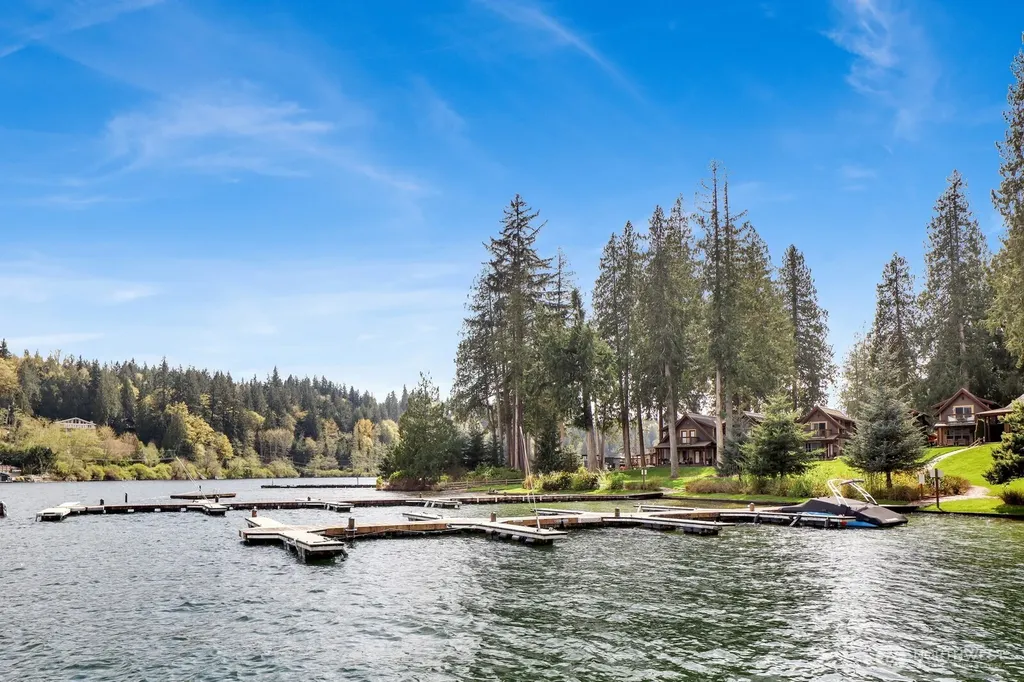 990 S Lake Whatcom Sedro Woolley WA 98284