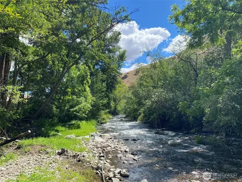13761 Asotin Creek Road Asotin WA 99402