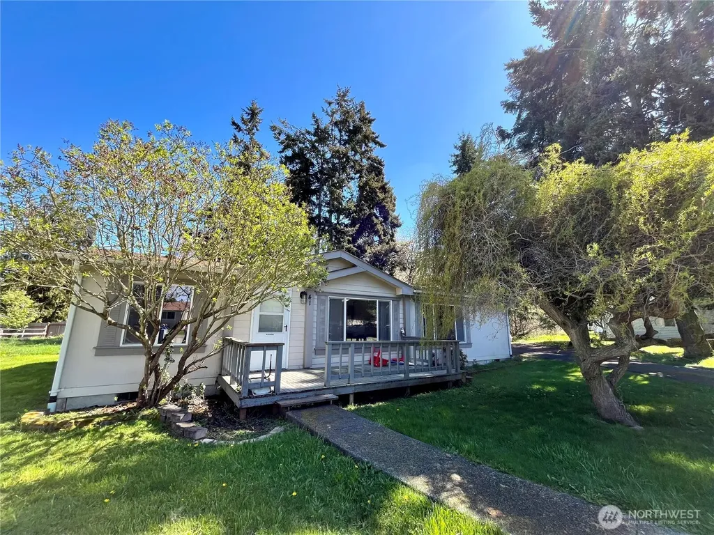 41 Allen Drive Sequim WA 98382