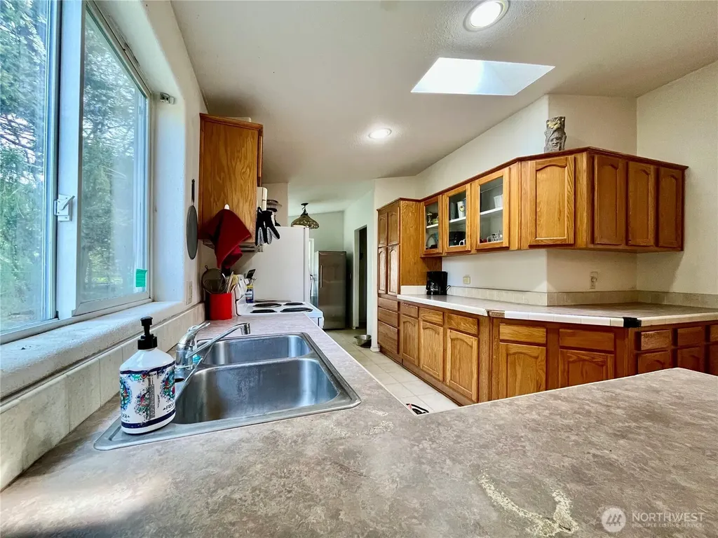 41 Allen Drive Sequim WA 98382