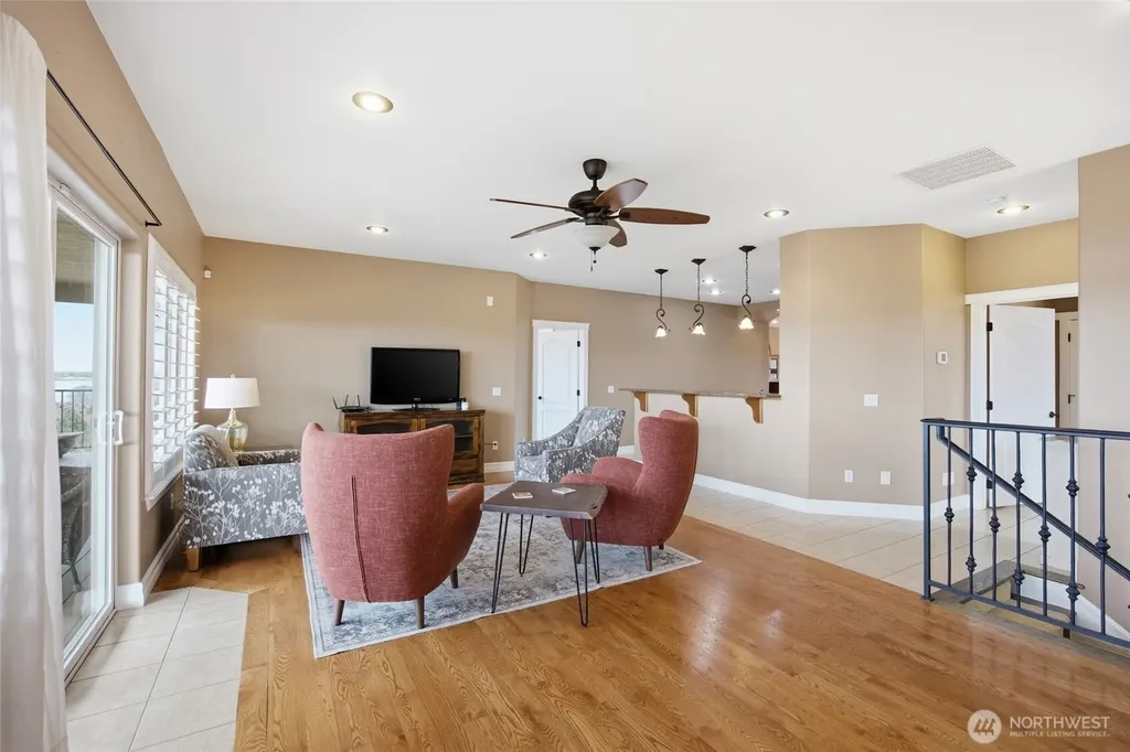 228 SE Pelican Moses Lake WA 98837