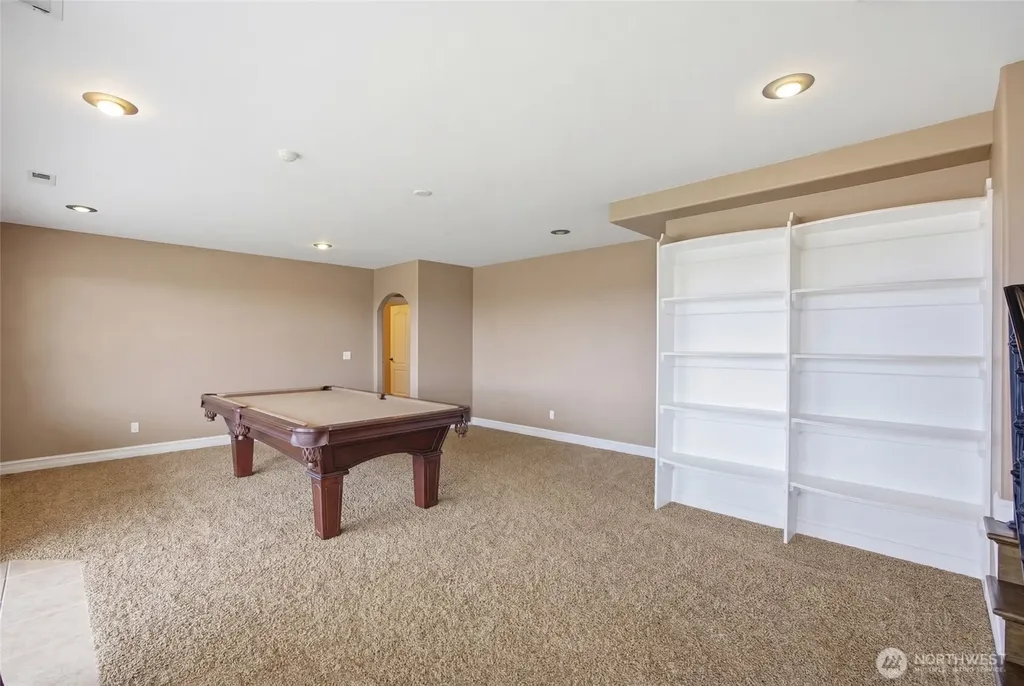 228 SE Pelican Moses Lake WA 98837