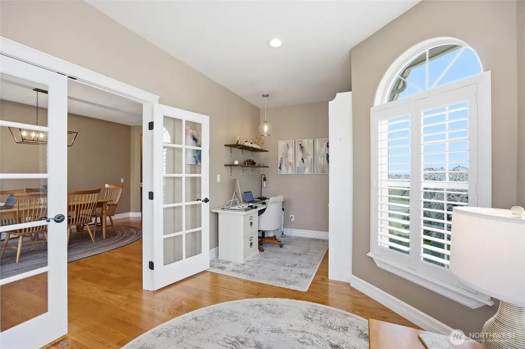 228 SE Pelican Moses Lake WA 98837