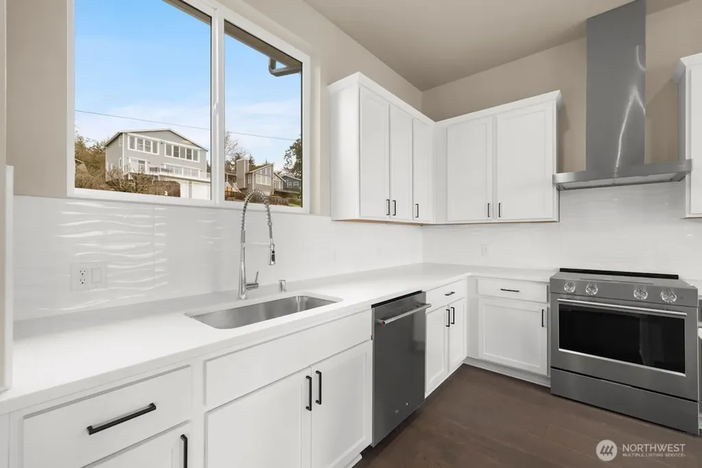 2216 Cleven Park Road Camano Island WA 98282