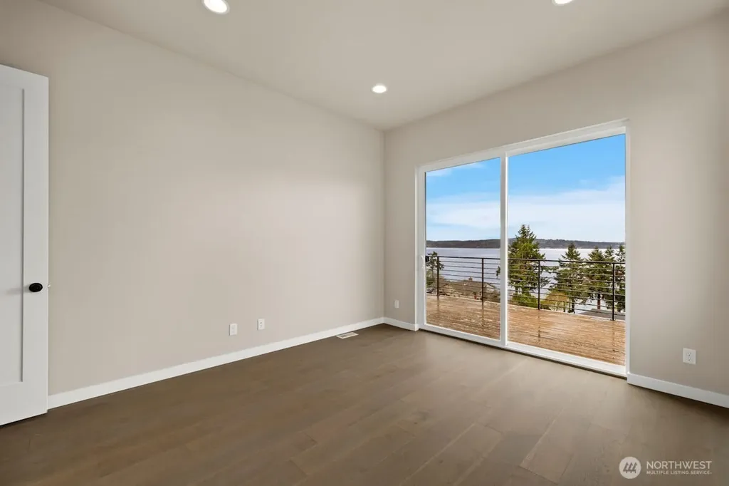 2216 Cleven Park Road Camano Island WA 98282
