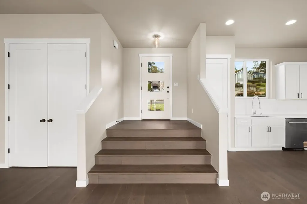 2216 Cleven Park Road Camano Island WA 98282