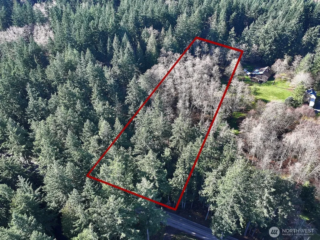 6880 Holst Road Clinton WA 98236