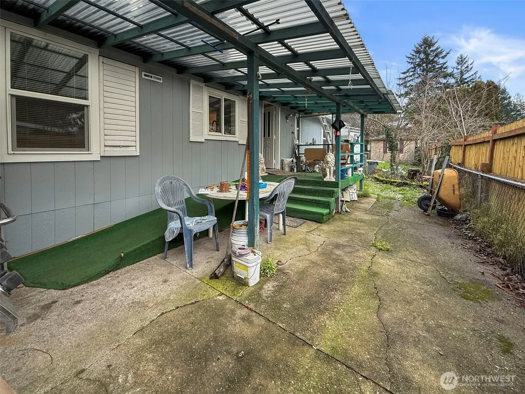 11040 14th Avenue SW Seattle WA 98146