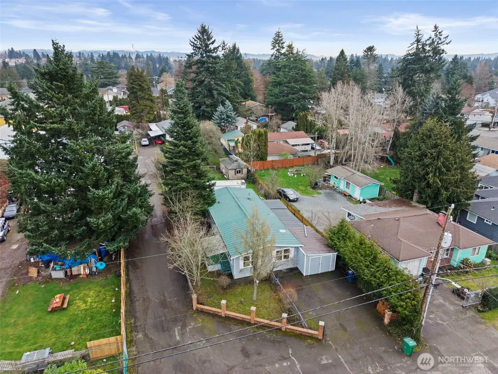 11040 14th Avenue SW Seattle WA 98146