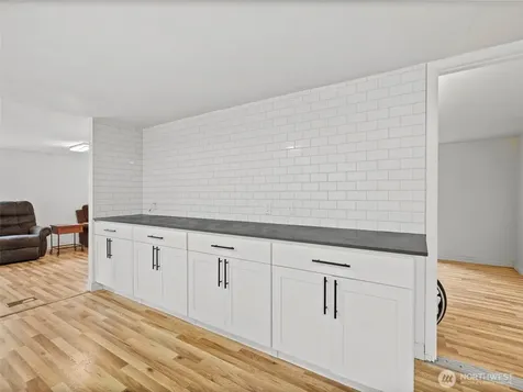 11040 14th Avenue SW Seattle WA 98146