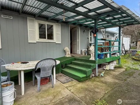 11040 14th Avenue SW Seattle WA 98146