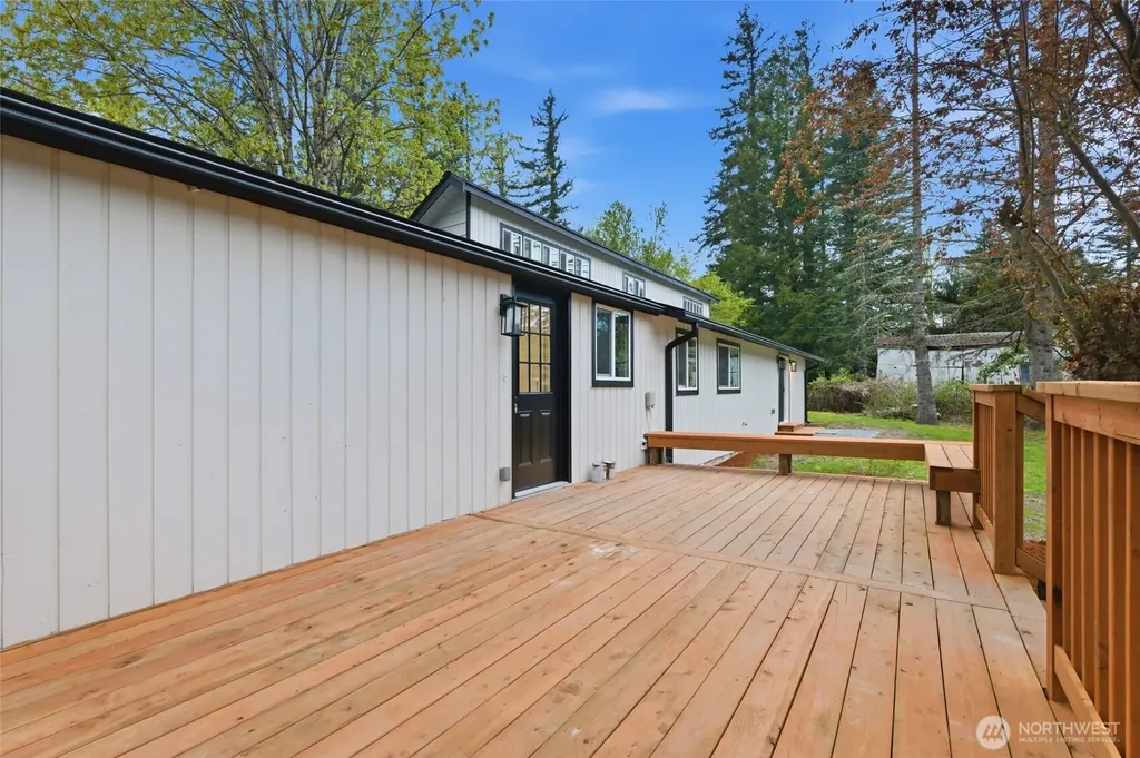 35224 312th Way SE Enumclaw WA 98022